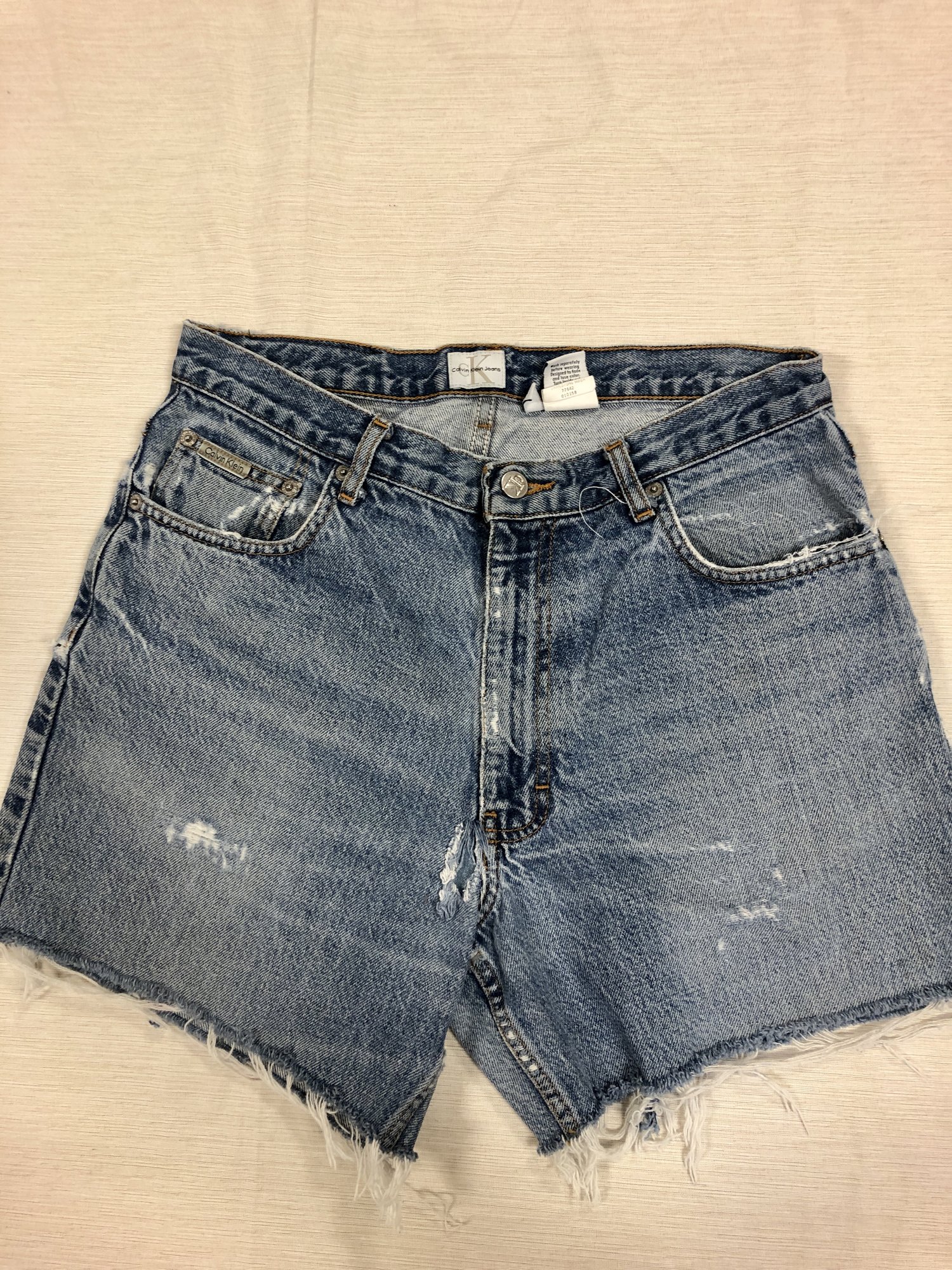 Calvin Klein Cut offs - Stitched Up